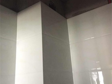 金碧苑工地，完工進(jìn)行中，小戶型結(jié)構(gòu)，南方工人施工，