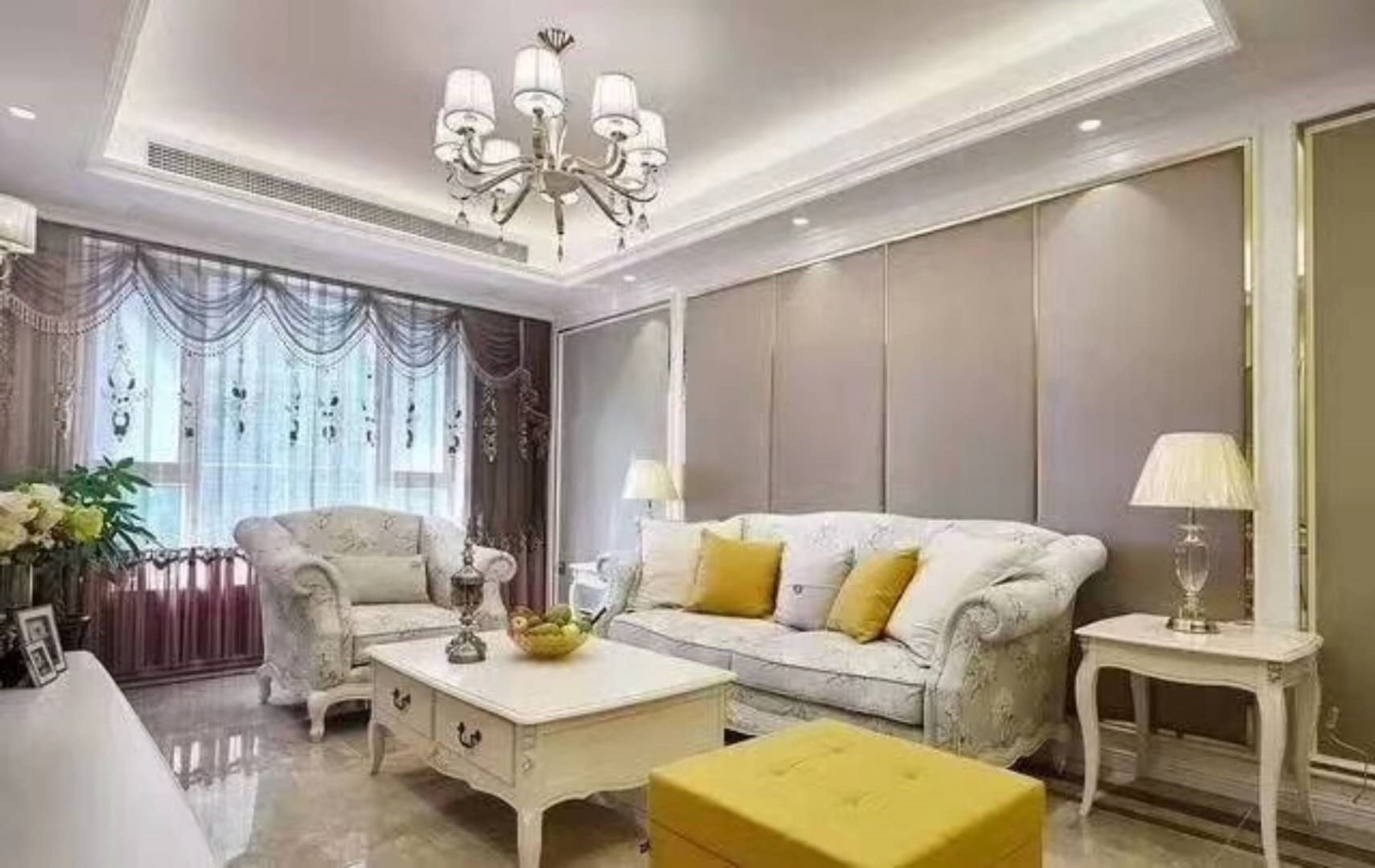 簡歐客廳吊頂實景圖