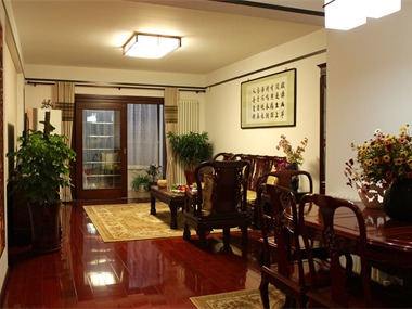 中式客廳沙發(fā)背景墻實景圖