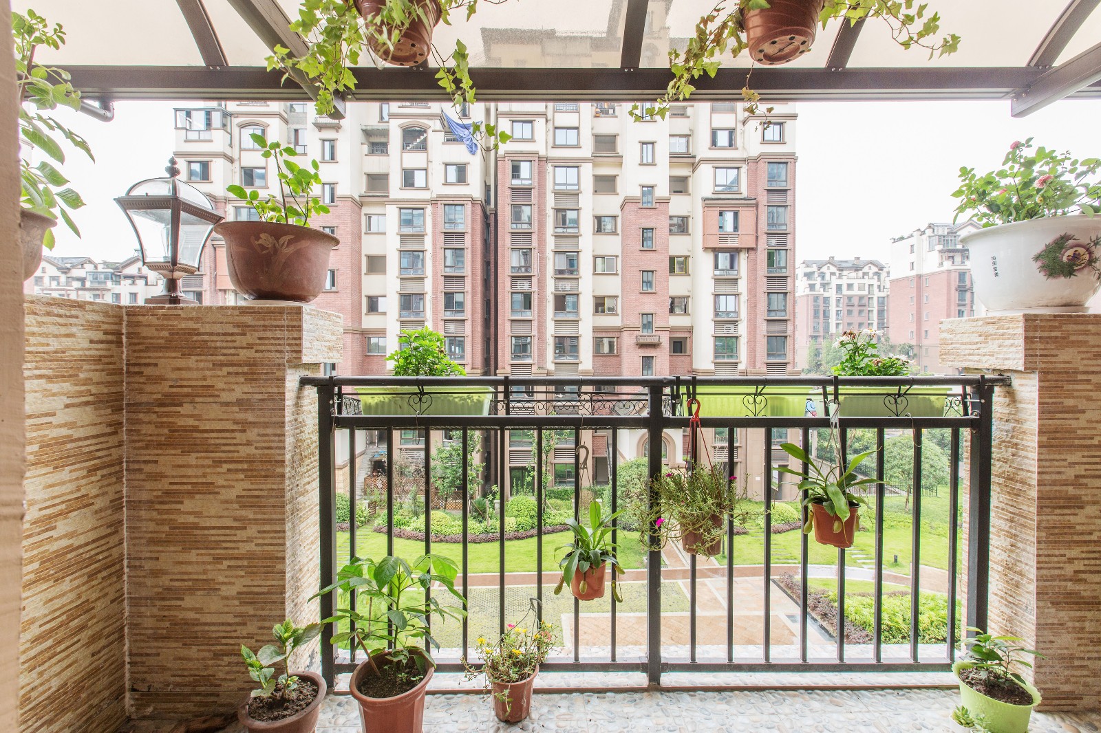 新古典陽臺吊頂實景圖